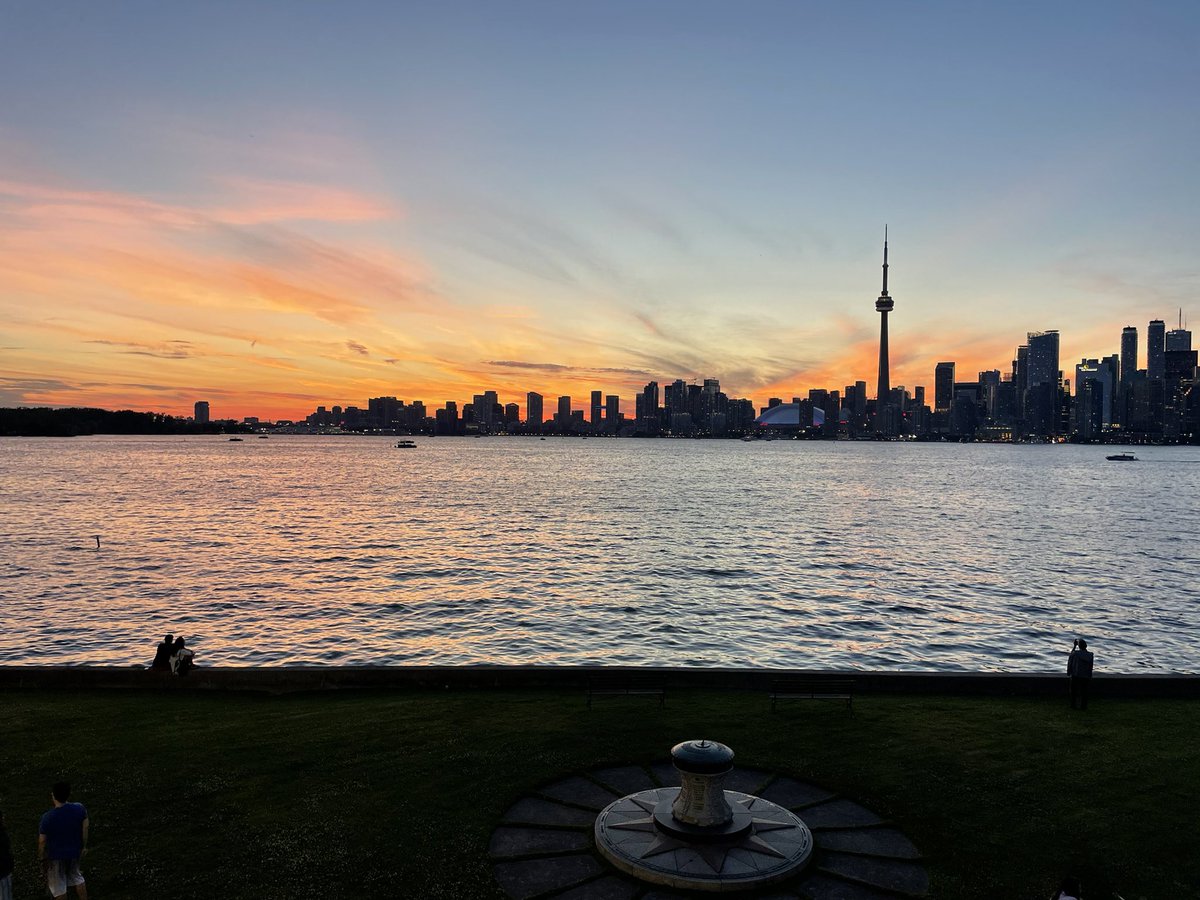 Happy Canada Day 🇨🇦 everyone! Hope you’re having an amazing day and long weekend! (Pic from RCYC last Saturday)