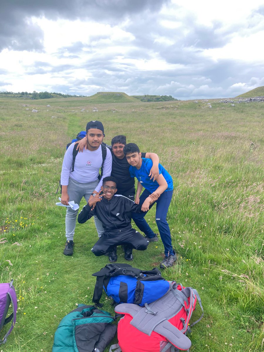 DixonsTA Student Leadership tweet media