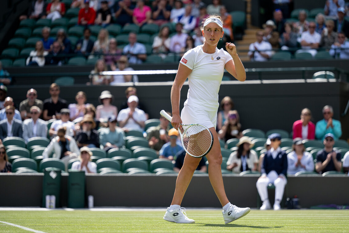 🤯🍀✨🤩💚😃 
4️⃣th round!! <a href="/Wimbledon/">Wimbledon</a>
All the emotions today 💫
Thank you for all the support, the atmosphere was amazing! ❤️