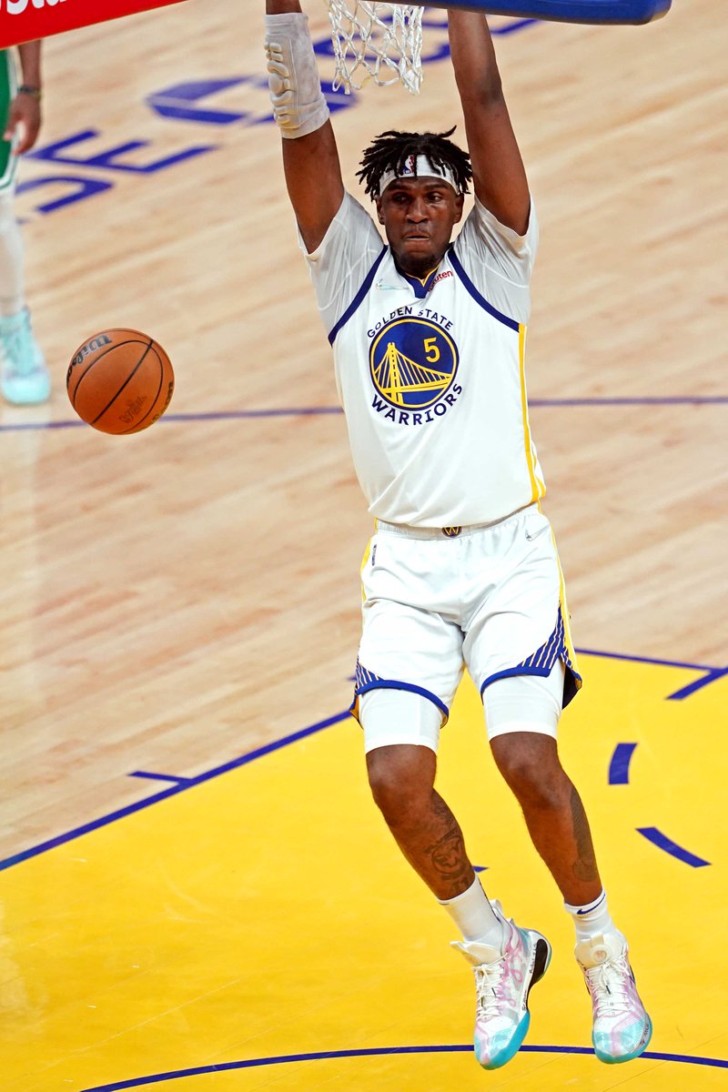 @SInow's photo on Looney