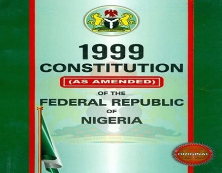 NelsonSplendid1's tweet photo. Nothing in this planet that can  metamorphose Nigeria without changing this constitution , This constitution is draft in favor of northern Nigeria,both @PeterObi And his counterpart will not  change anything in Nigeria , He is going there to answer I'm the president . https://t.co/y5jAyUQyk6
