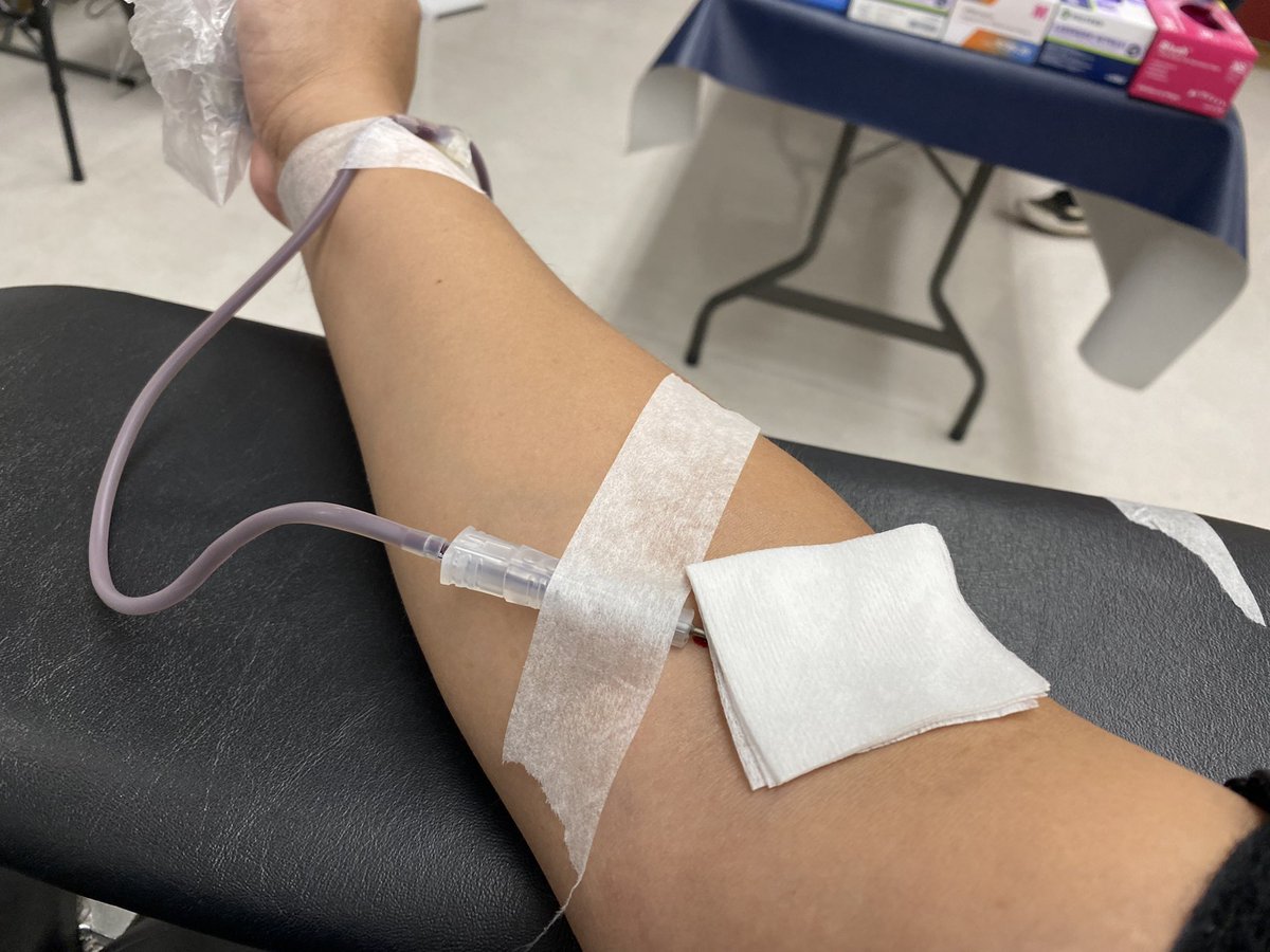 David_98908's tweet photo. Blood shortage right now in the Pacific Northwest. https://t.co/LC5NpC7a9Y