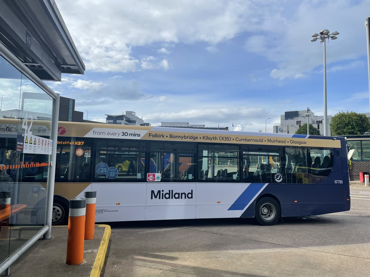 CBaxterPiano's tweet photo. @inquisitor111 @FirstinGlasgow It’s also on the side of the bus…. https://t.co/A3qK1hpPZM