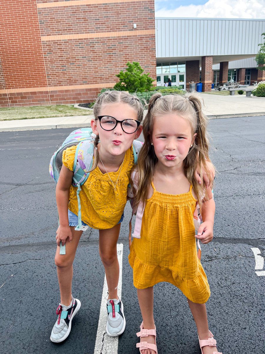 One more practice before the big play! 🎭🧜🏼‍♀️🎬 <a href="/KestnerKristen/">Mrs. Kestner</a> <a href="/TRLSDjackets/">Three Rivers</a> <a href="/emily_hannon85/">Emily Hannon</a> #ThreeRiversChildrensTheater