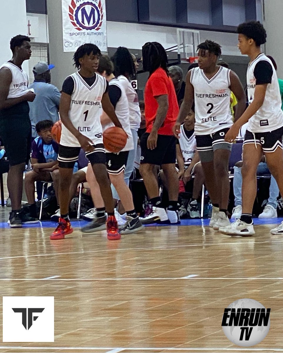 EnrunSports's tweet photo. Jermiah Bolton PG 2025 Mary G. Montgomery High School @FreshmanElite #weinmotion🏀🏴 https://t.co/J7snihfFtD