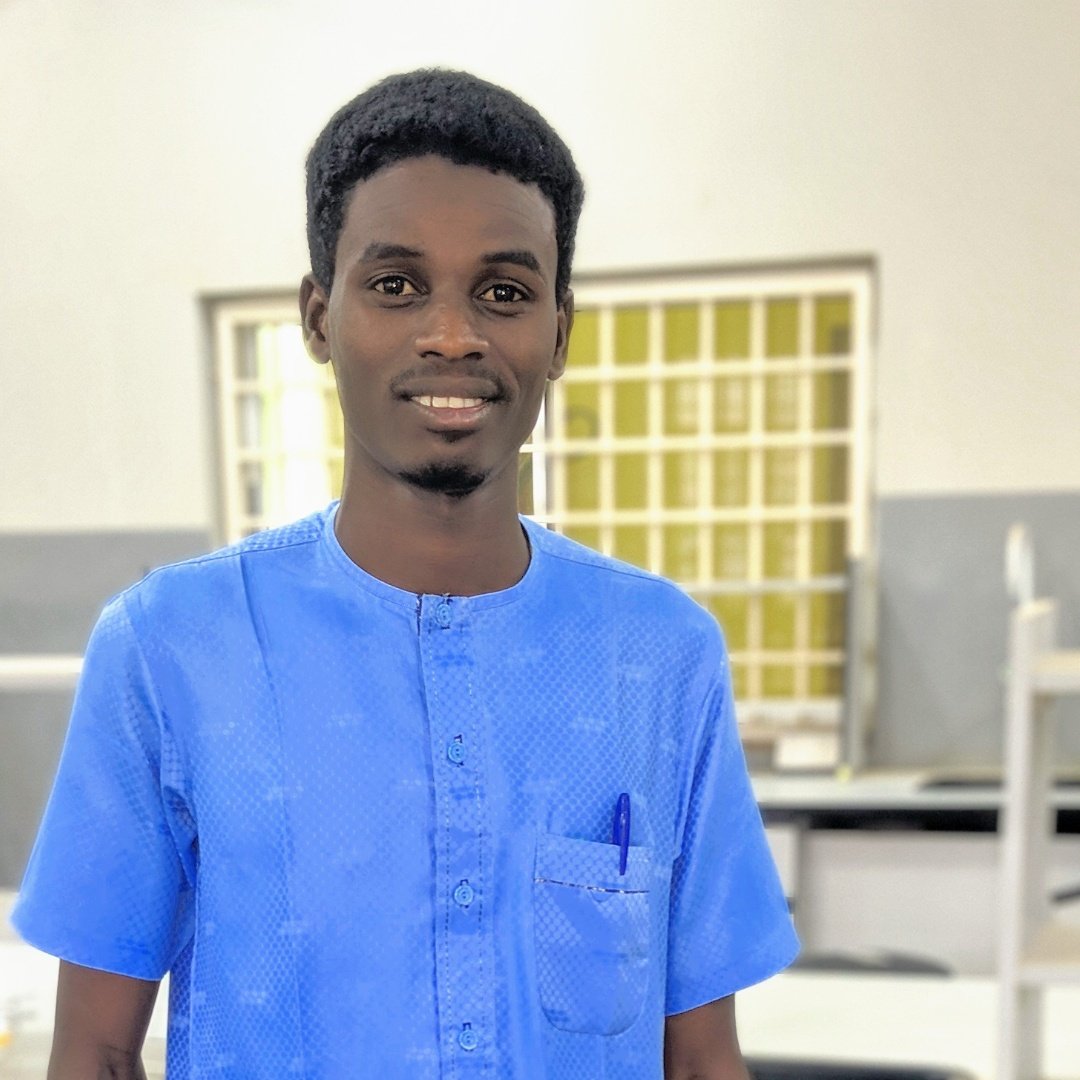 Muhamma01307257's tweet photo. #NewProfilePic https://t.co/OCgo8IjgJ1