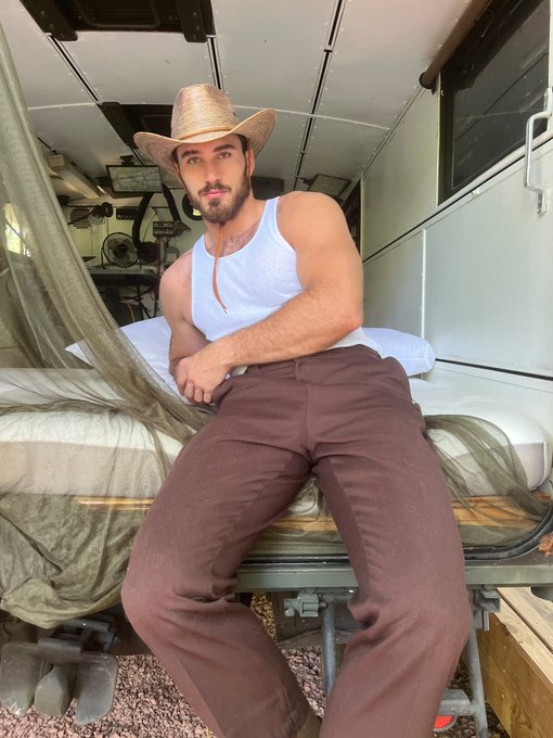 a lonely lap 🤠 https://t.co/mBW1LOHxDi<a href="/tag/nyc"class="tags"><span>#nyc</span></a>