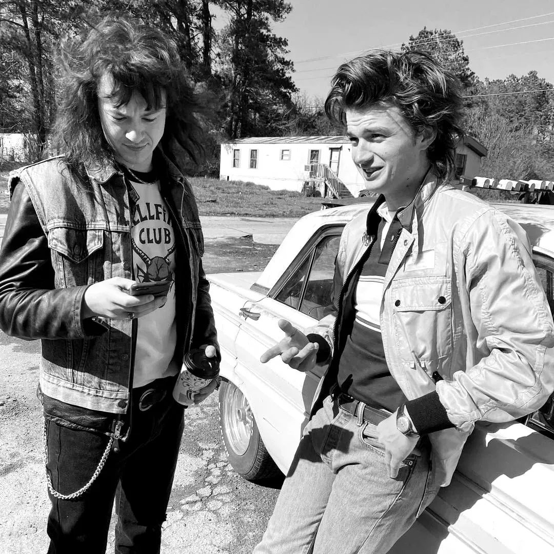 StrangerNews11's tweet photo. The Coolest Guys in Hawkins...❤️📸✨ #StrangerThings4 https://t.co/pDluoqCwjT