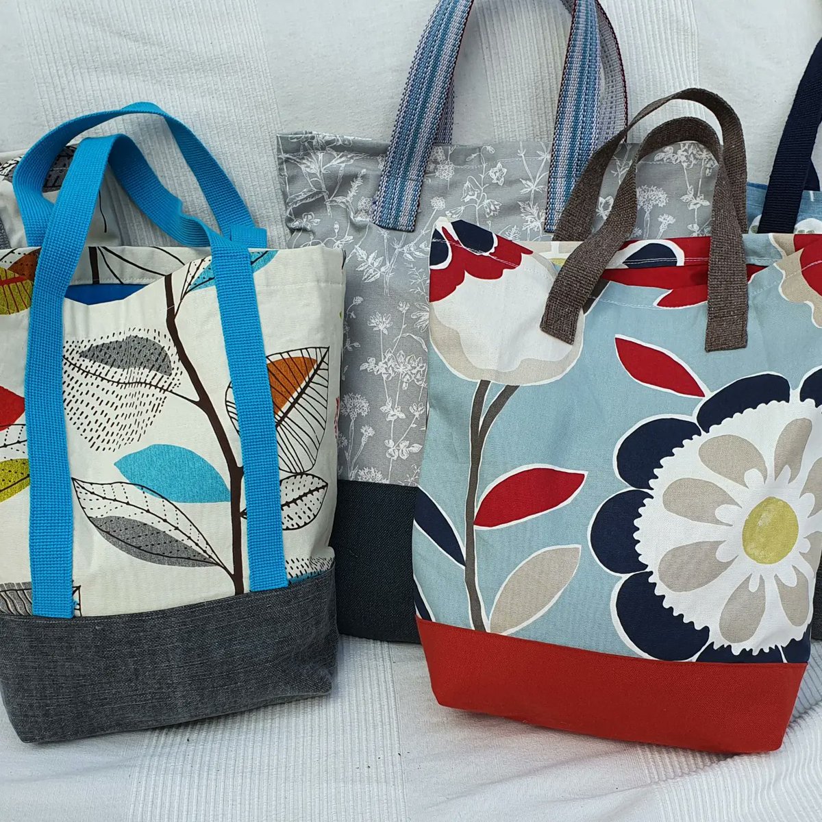RKatajamaki's tweet photo. Montgomery Street Fair Saturday 2nd July #totebags #artisanmade #bags #supportyourlocal #handmade #shoplocal https://t.co/iHfGDnEhO9