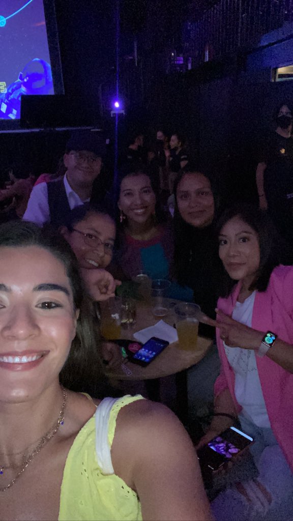herdaolatam's tweet photo. Nosotras ayer en el evento de @EspacioCripto 🤩 https://t.co/rjPXljRWiU