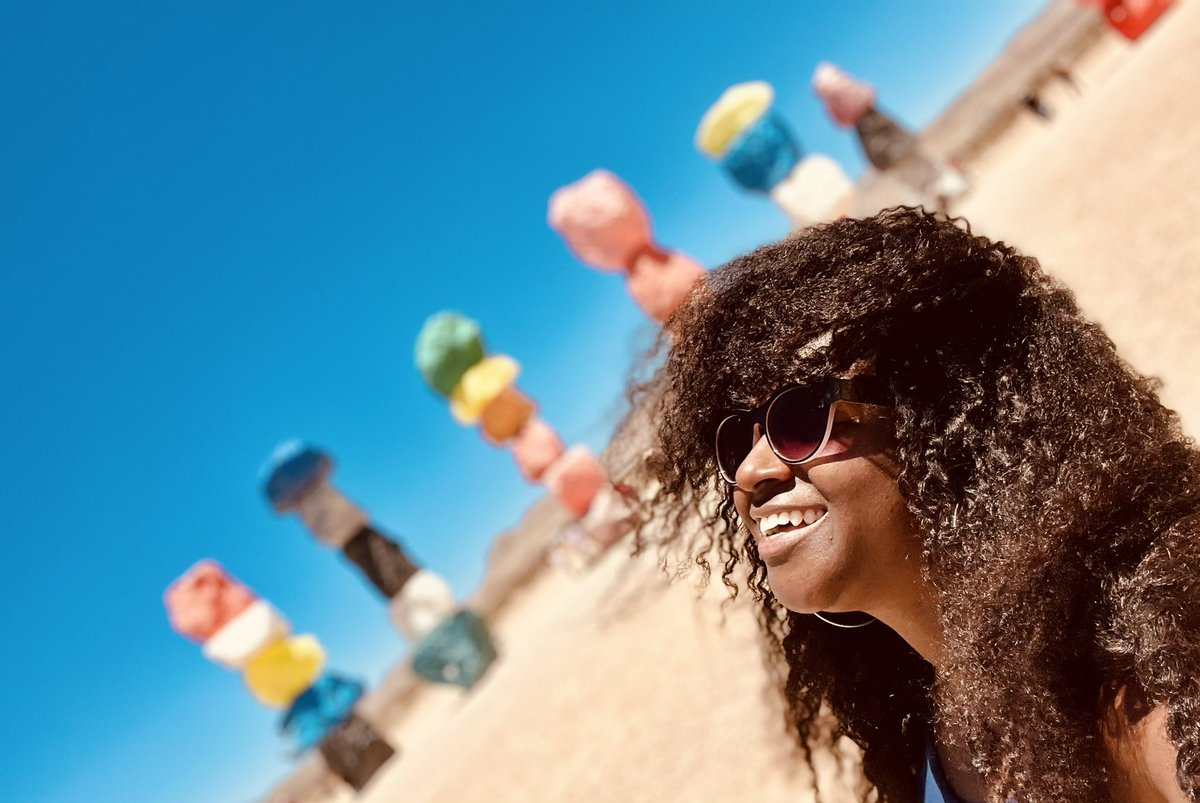 IrisElijah's tweet photo. Hope your weekend is magical. #7MagicMountains #FirstDayAsPresident https://t.co/BozUiOt7nf