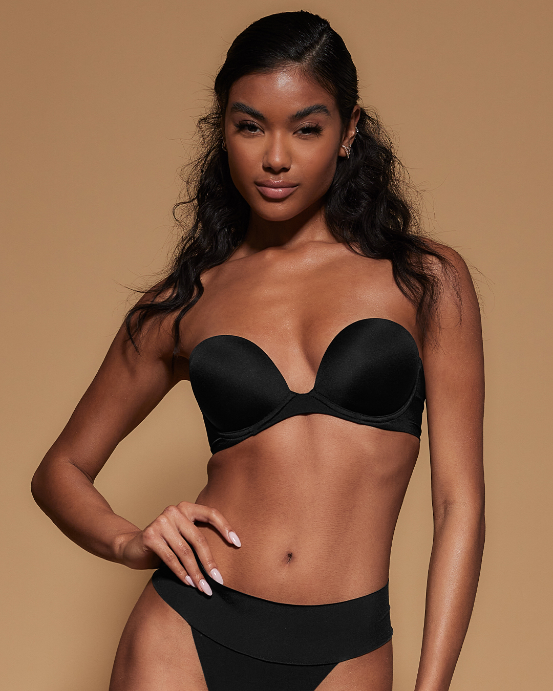 La Senza on X: IN STORES NOW! 🖤 The Strapless Push Up is the perfect tank  and dress solution! Stay Put Technology to avoid slipping and rolling! More  styles coming in stores