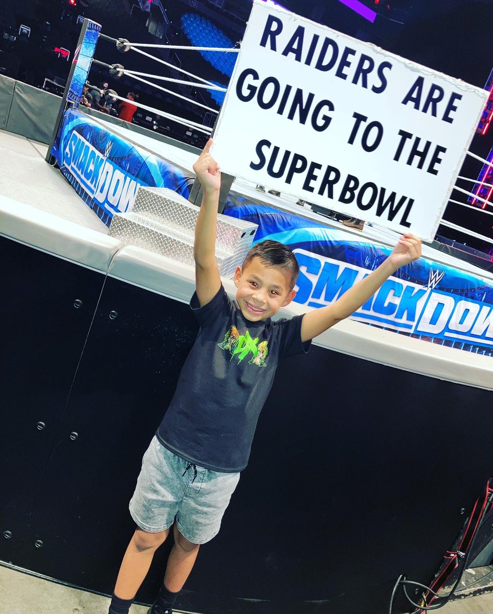 Friday night smackdown!!! #RaiderNation #wwe #smackdown