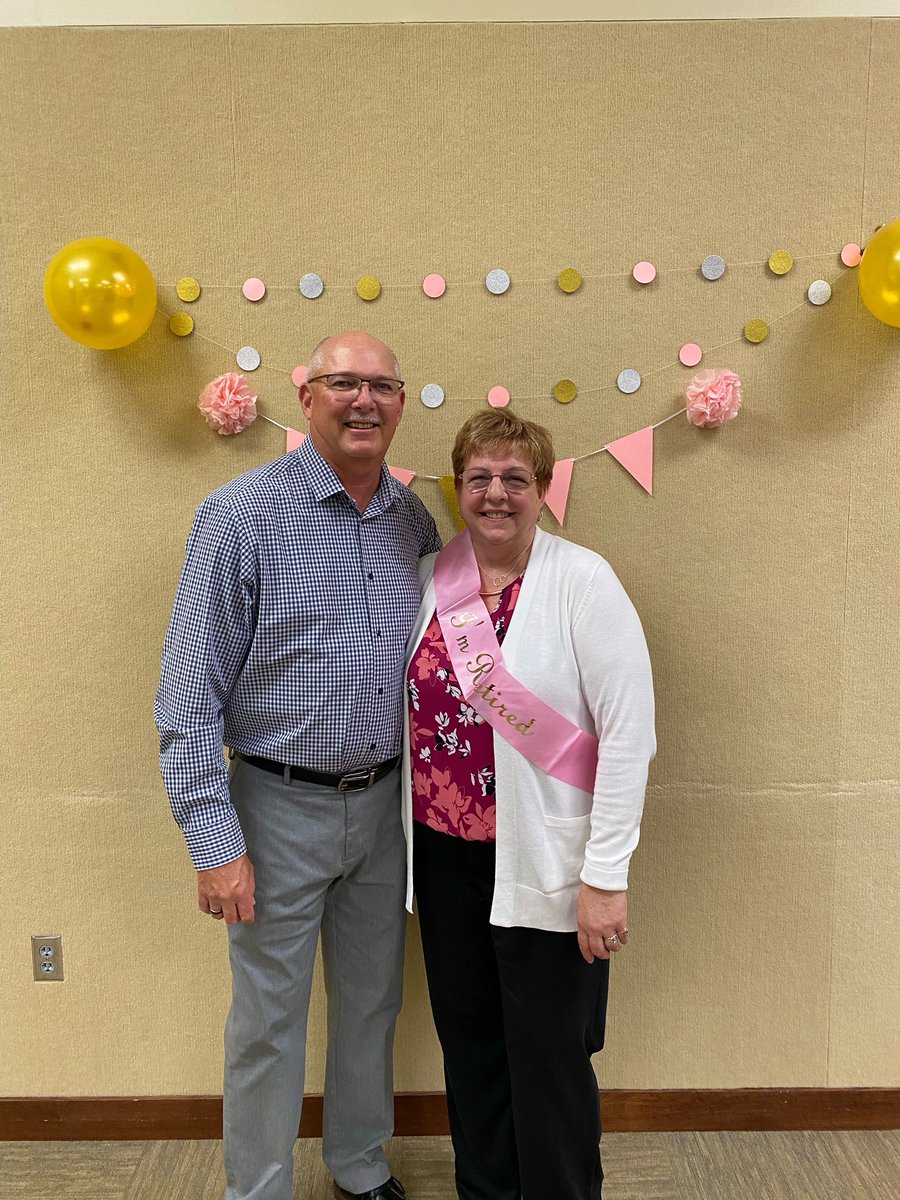 LPSackerman's tweet image. I am officially retired! 🎉It is emotional and heartfelt after 31 years in School Finance &amp;amp; 8 years in accounting field. I am ready for more family time! Thank you to my  wonderful family &amp;amp; friends that I have enjoyed working with at LPS &amp;amp; across the state 🤗 My heart is full ♥️