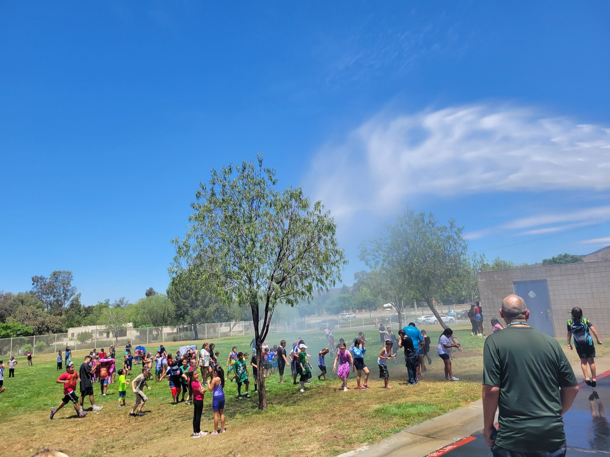 San Gorgonio Middle School (@activitiessgms) on Twitter photo Summer Program at Brookside Elementary complete with field day! The summer program was awesome and we had a great four weeks! βοΈ #beaumontsummerprogram <a href="/Beaumont_SD/">Beaumont Unified School District</a> <a href="/beaumontsped_sd/">Beaumont_SD SpEd</a> Summer Program at Brookside Elementary complete with field day! The summer program was awesome and we had a great four weeks! βοΈ #beaumontsummerprogram <a href="/Beaumont_SD/">Beaumont Unified School District</a> <a href="/beaumontsped_sd/">Beaumont_SD SpEd</a>