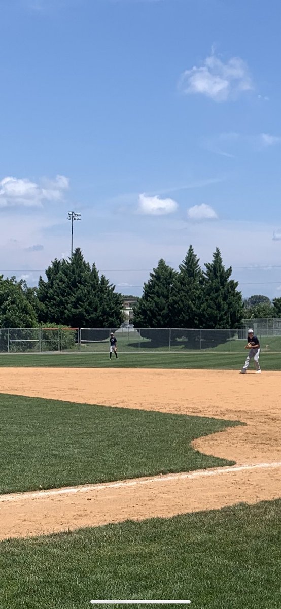 dmbrady7's tweet photo. @diamondelite8 @IMPACTBASEBALL_ DE15U won both games today at LCA. DE15U beat RBA Southies 3-1. Chet Kosnar 5 innings pitched. DE15U beat Dirtbags 15U Gold 12-0. Trey Graydon hit his first Big Fly for the summer. #compete every pitch https://t.co/W88PPsSewS