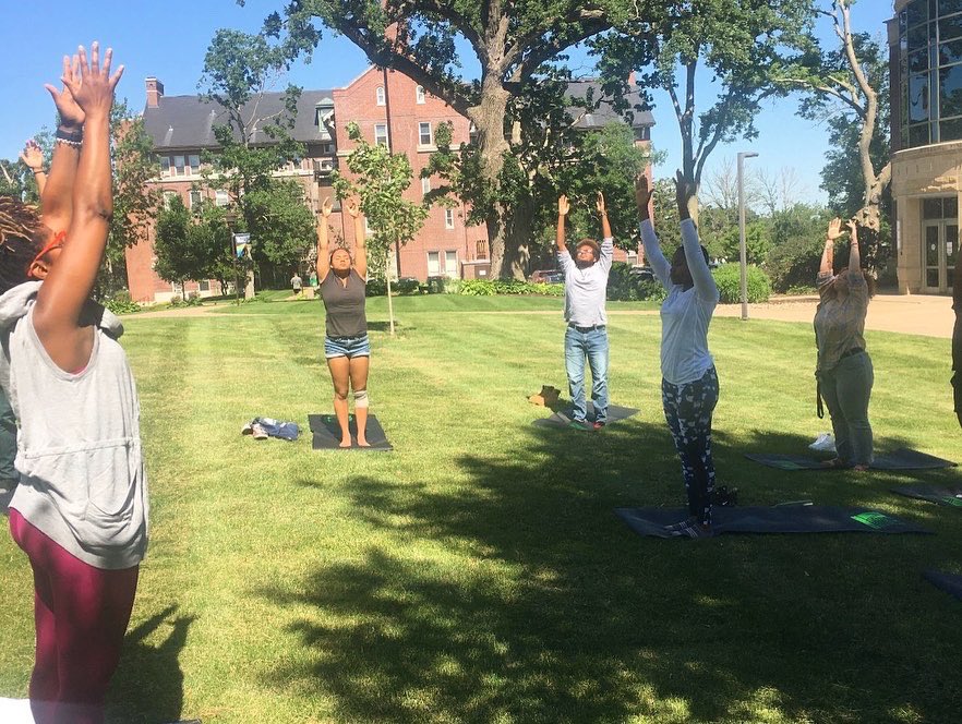 TheAcademySPS's tweet photo. SUMMER IS HERE! This means YOGA AND GARDENING! 

The kids and teachers create enriching moments by sharing a space together to create, grow, and live. 

That is why we take time out of the week to have these amazing experiences! 
#academysps #academyforscholasticandpersonalsucces https://t.co/aNg9qxN5GA