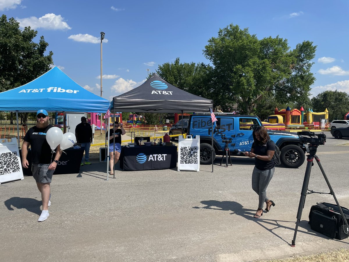 Awesome day with the great folks of Lawton, Oklahoma at the annual Fort Sill Freedom Festival!!! Fiber is on the way Lawton - get ready!!! #ATTFIBER #Lawton #FortSillFreedomFestival