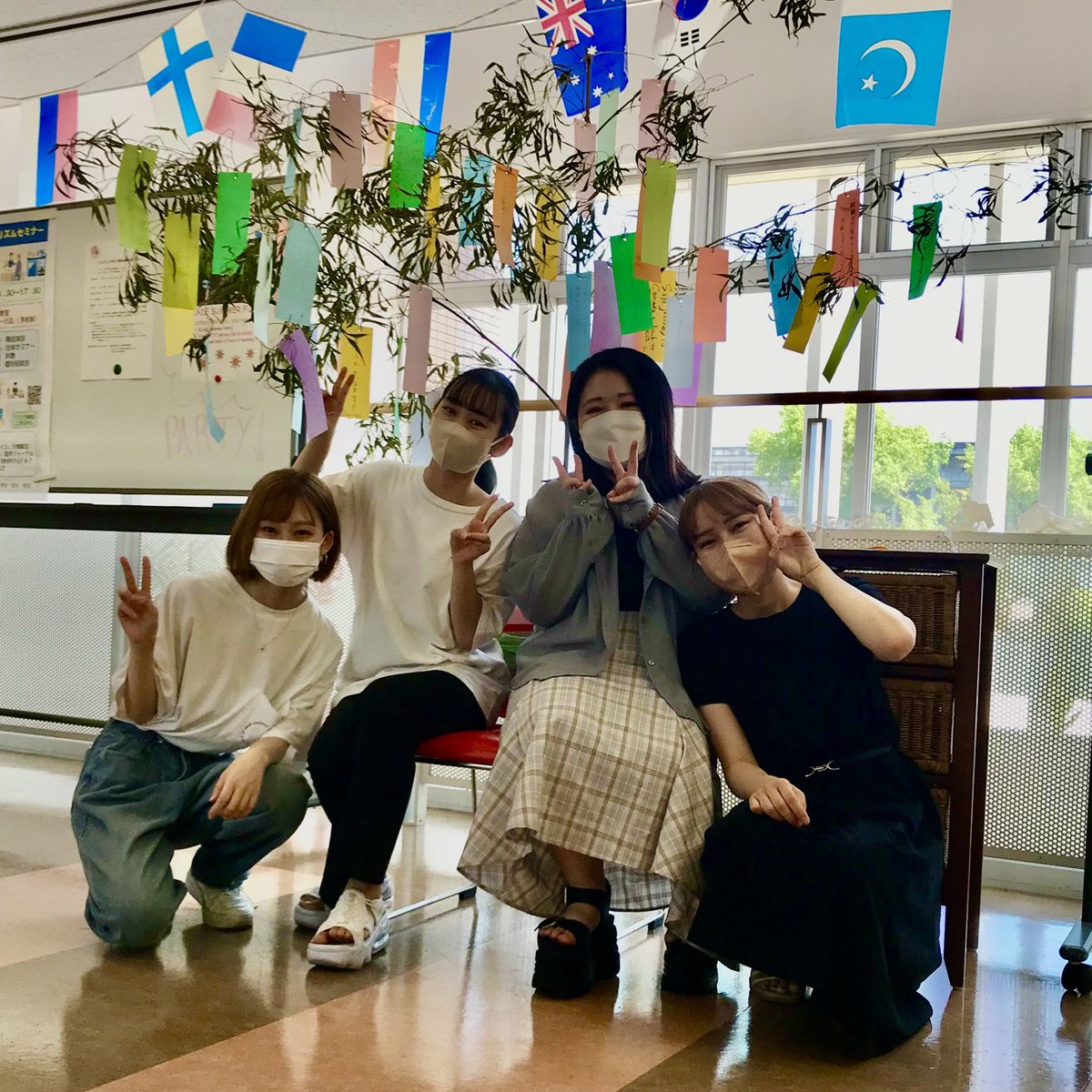 ohka_eigo's tweet photo. TANABATA at SLADE. Make a wish…

＃桜花学園大学　＃学芸学部　＃英語学科　＃桜花英語 https://t.co/4kgblDwrEb