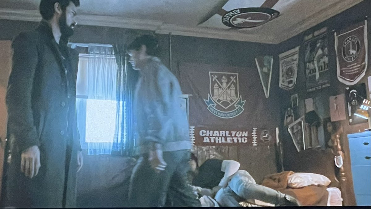 JoeBarton_'s tweet image. Billy from The Boys supports both West Ham and Charlton Athletic like the authentic Londoner he is.