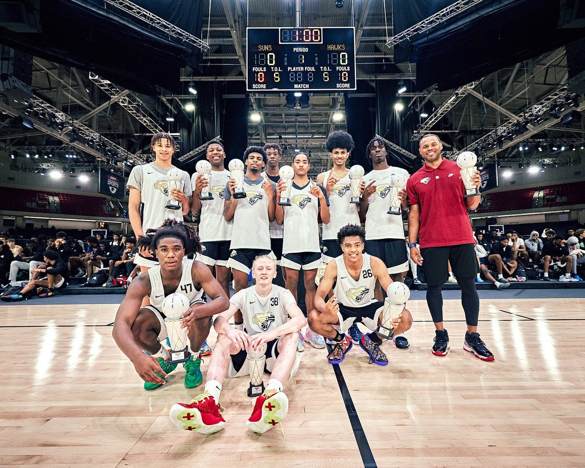 Top100Camp's tweet photo. The 2022 NBPA TOP 100 champions! π₯#NBPATOP100. https://t.co/cBEIQQdsFo