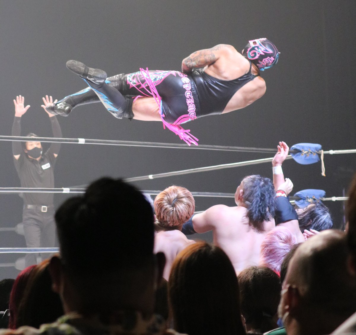 justicemasamune's tweet photo. セプティモ・ドラゴン選手
#セプティモドラゴン
#GLEAT
#SeptimoDragon https://t.co/GhGGKT7opT
