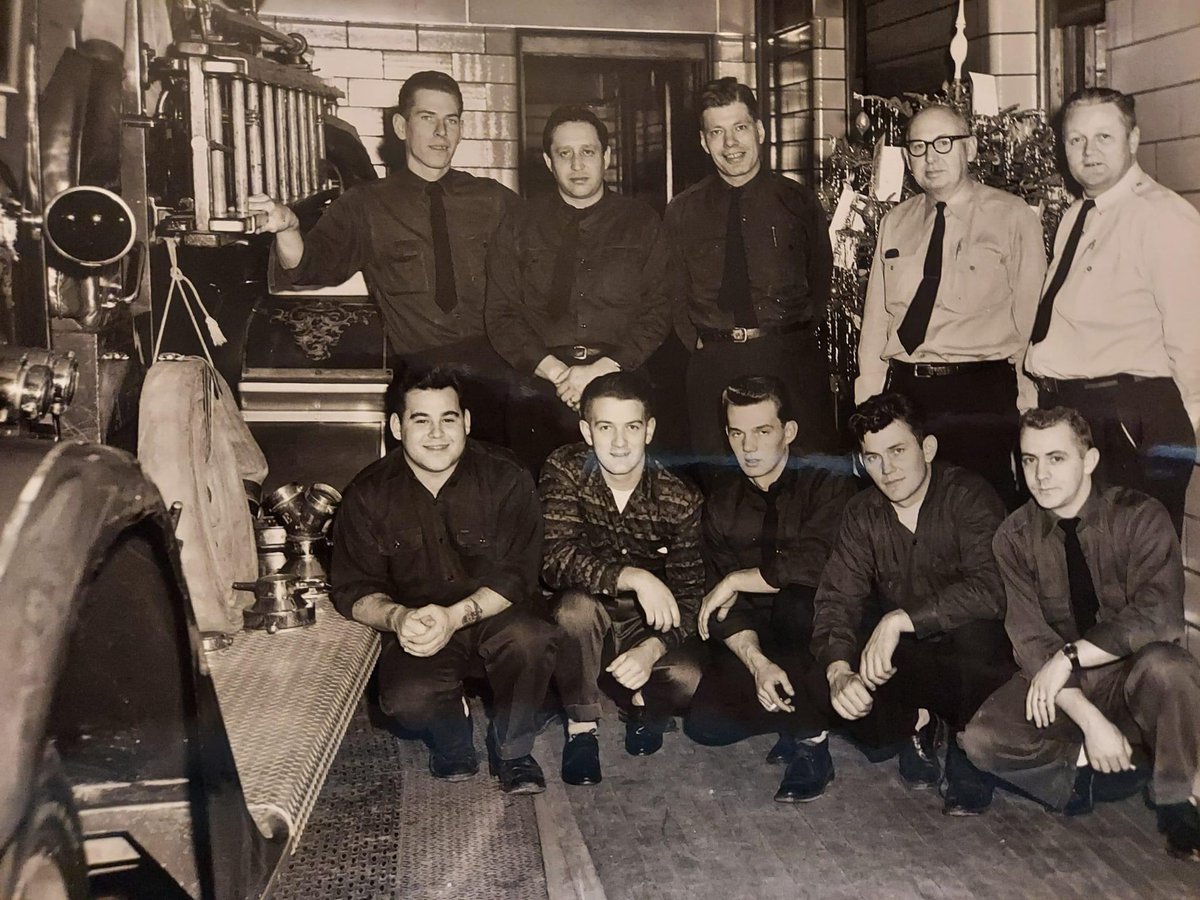AlbanyFFMuseum's tweet photo. Albany Fire Department Firefighters https://t.co/ElpmQfcTVR