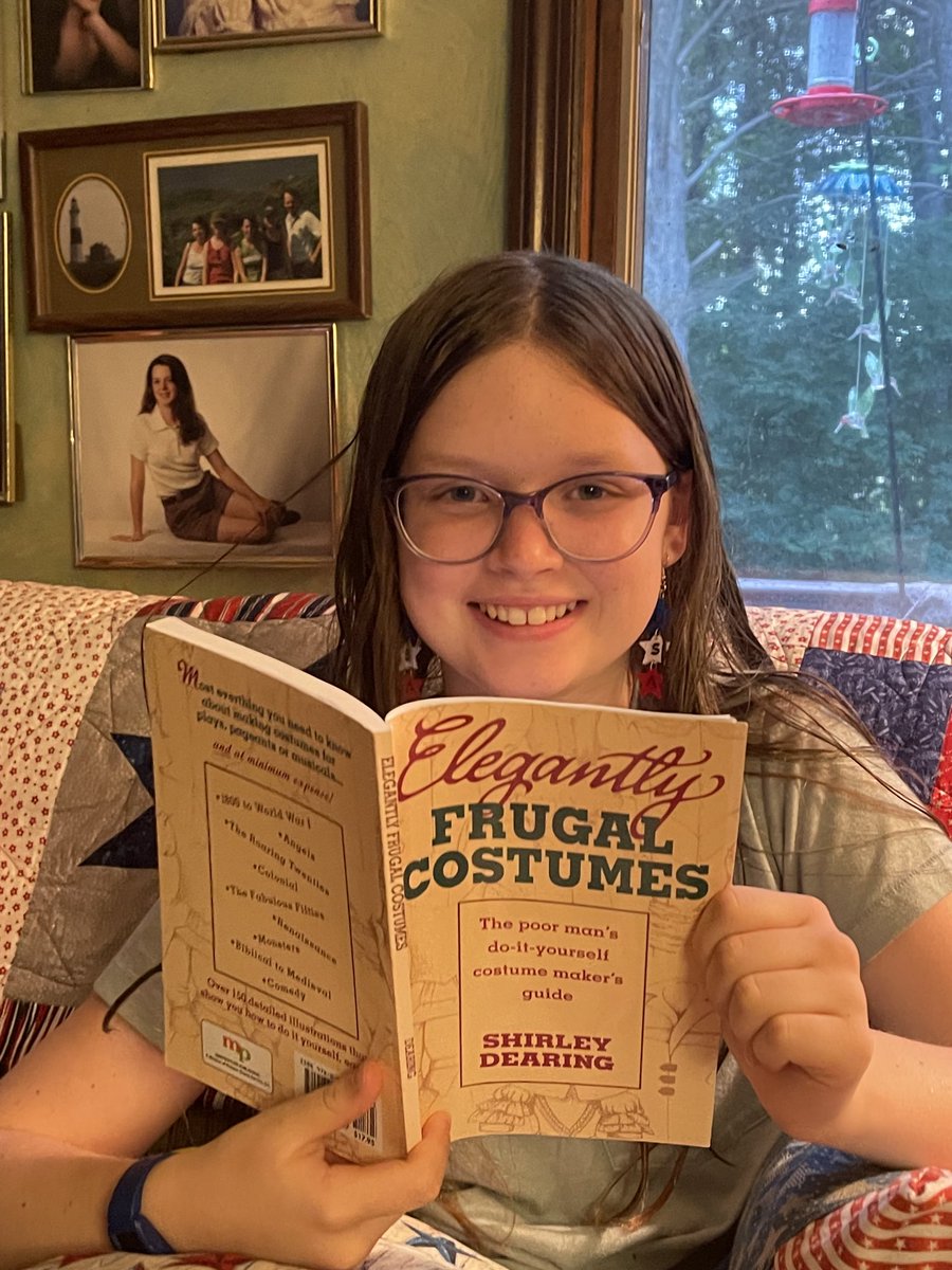 AJinHSV's tweet photo. My niece, future costume designer, studying her new book from ⁦@dramabookshop⁩ https://t.co/3MMlQx87DT