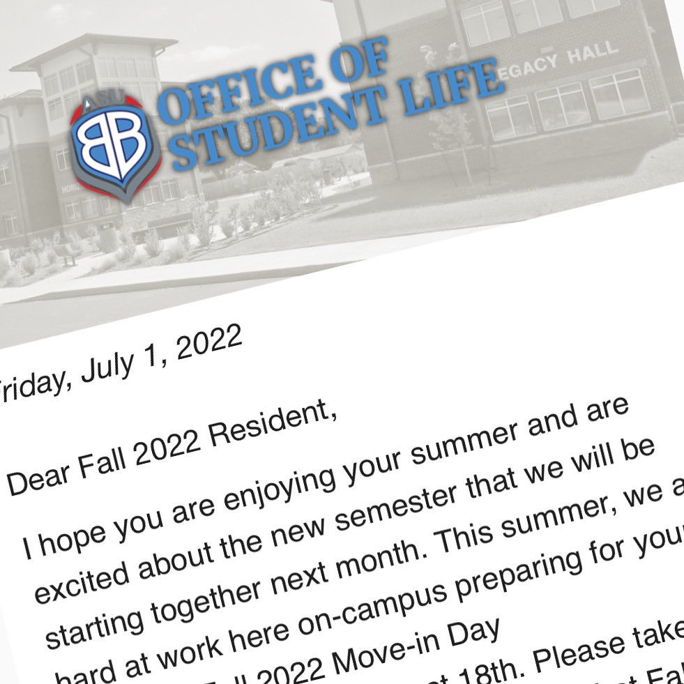 ASUBStudents's tweet image. New residents! 🚨 Check your ASUB.edu email for an update on #MoveInDay. 📧 Room assignments have been uploaded into the Resident Hub of the ResLife Portal. 💙 Next week, check your mailbox 📦 for more info &amp;amp; a gift. Have a great #4thofjuly weekend! 🖖#BeVanguard