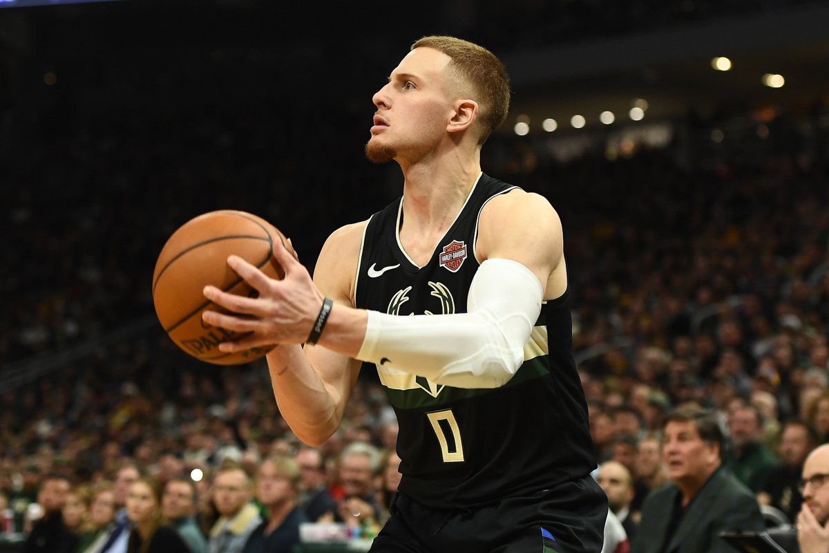Donte DiVincenzo has agreed to a two-year, $9.3 million deal with the Golden State Warriors.

#DiVincenzo #Warriors #dubnation #gsw #freeagency #nba