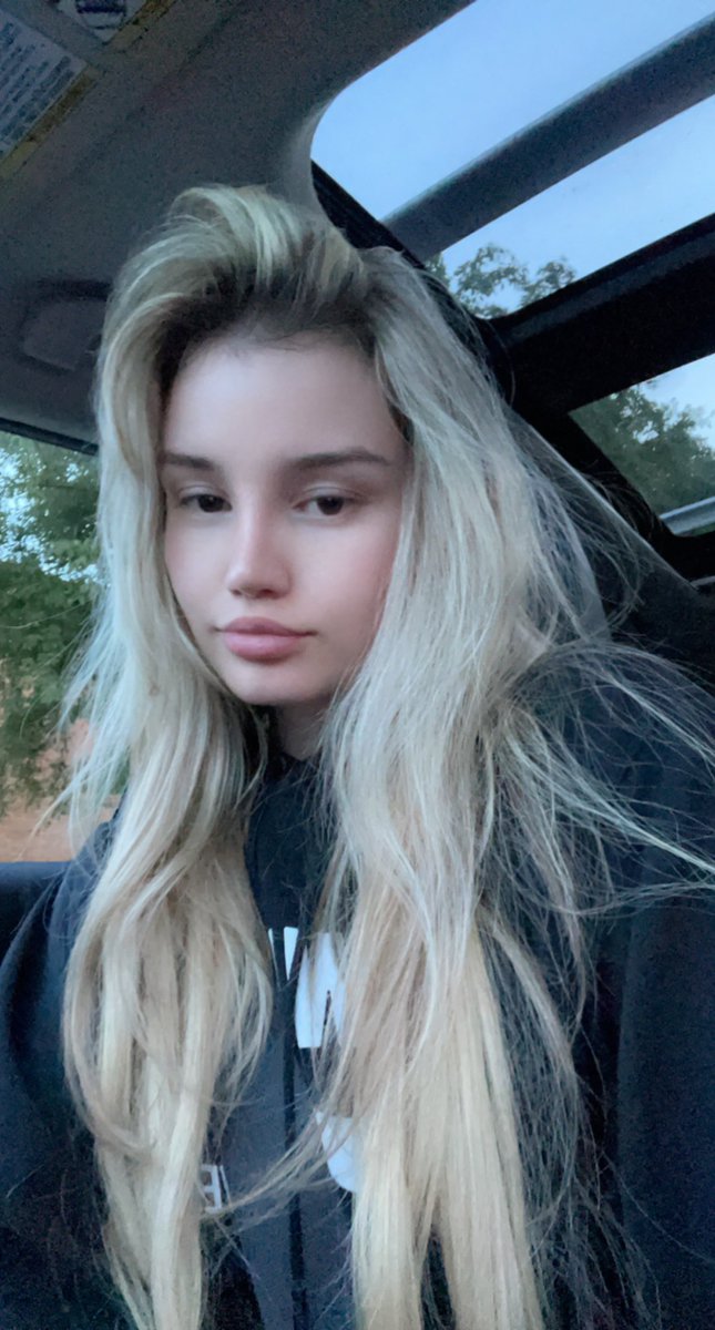 tsuki on Twitter: "RT @cyberalina: hello"