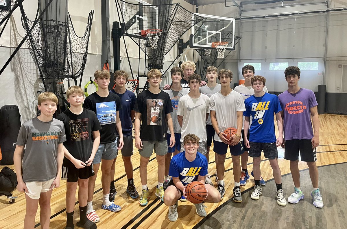 We had a great June! 🧃🏀

Last team workout at Hoosier Shooting Academy!!!