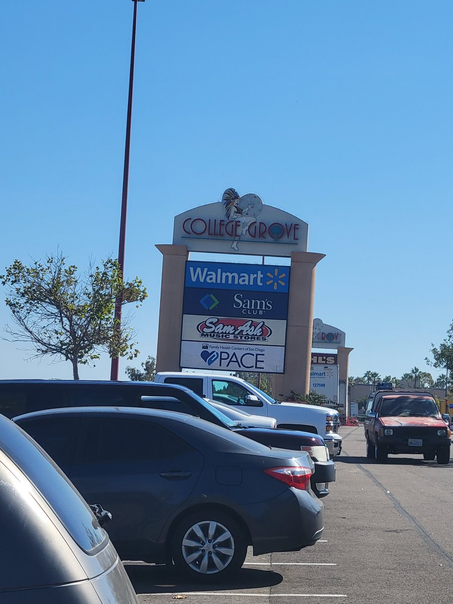 n6ckc's tweet image. #WMPLOTA Walmart Supercenter № 2479 Sam's Club № 6325 right next door.