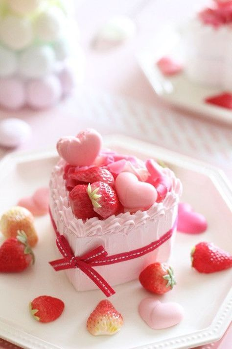 TransNeuCafe's tweet photo. Delivery for transneutral cintheans who love their partner so much !! https://t.co/FT81JUoewC