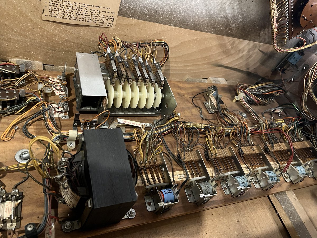 ThePinScientist's tweet image. Doozie is finished and up for sale!

TheEMScoreKeeper.com 

#Pinball
#PinballMod
#PinballMods
#PinballRepair
#PinballRestorations
#PinballCollector
#Gameroom
#Electromechanical
#ElectromechanicalPinball
#ElectromechanicalPinballMachine
#Restoration
#FixingIt
#Hobby