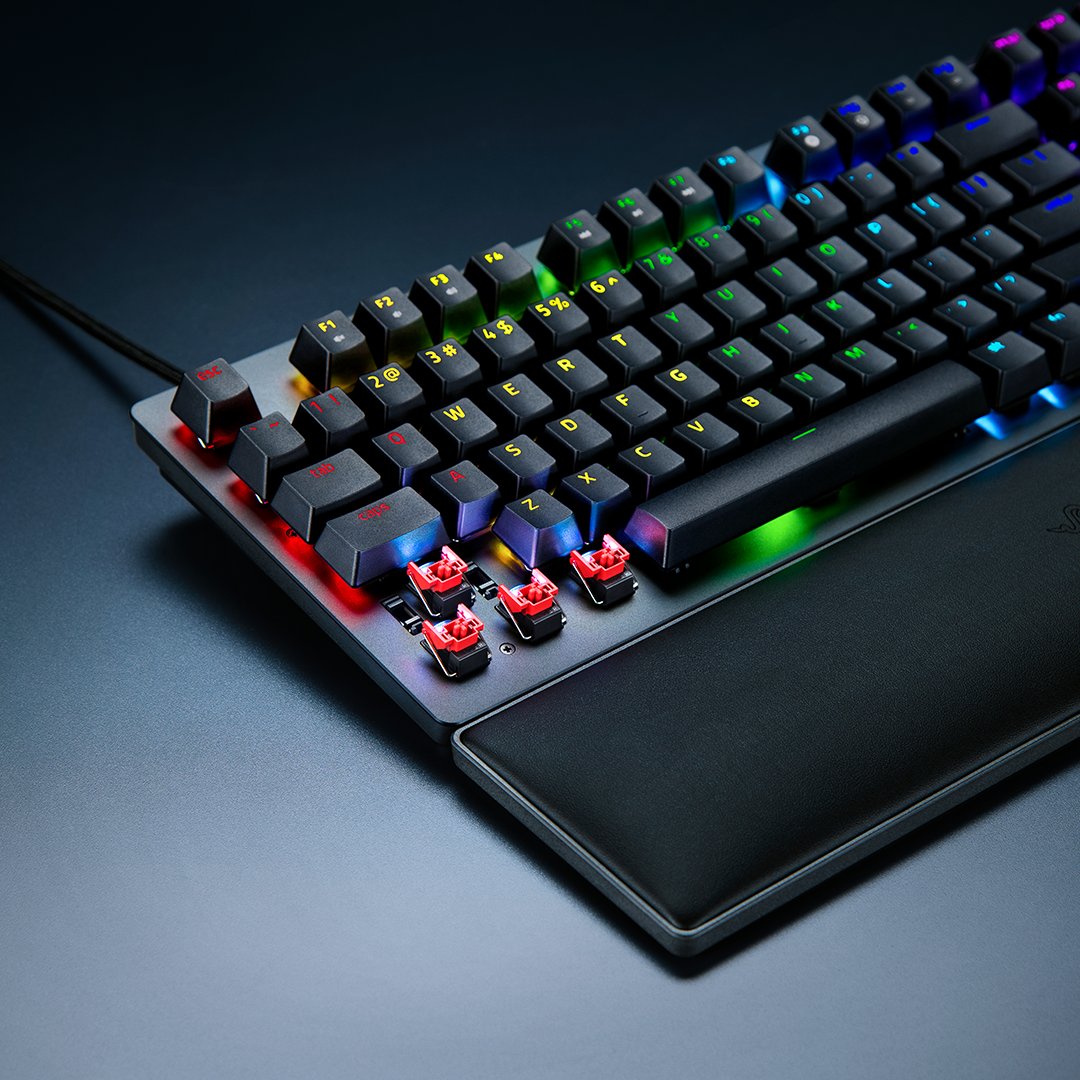 R L Z 3 R Razer Twitter R L Z 3 R Razer Twitter