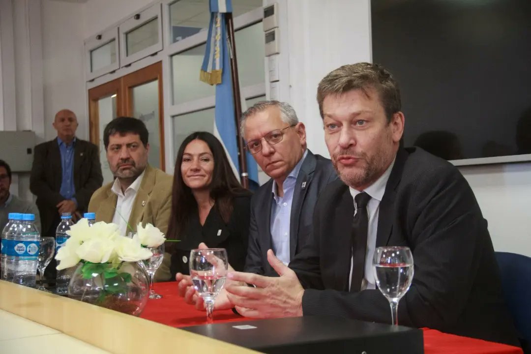 Oscar Alpa tweet media