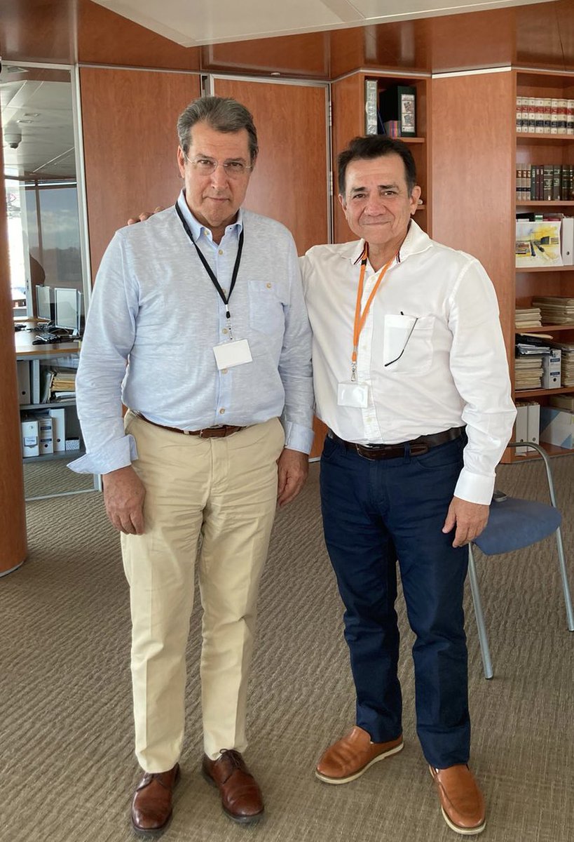 Se reúnen en Madrid🇪🇸 el SrioEjecutivo del Centro Municipalista para el Desarrollo <a href="/CMDMexico/">CENTRO MUNICIPALISTA</a>, <a href="/rubenricano/">Rubén Ricaño Escobar</a>🇲🇽, y el PdteEjecutivo de nuestro Consejo Consultivo <a href="/LeopoldoArnaiz/">leopoldo arnaiz</a> 

Analizan nuestro Proyecto ODS-Municipal y revisan oportunidades de colaboración sobre Agenda 2030