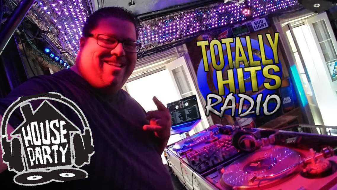 TotallyHitRadio's tweet photo. The WEEKEND THROWDOWN is LIVE NOW FROM PARTY CENTRAL IN #NEWORLEANS WITH DJ AARON SHAE IN THE MIX ALL NIGHT!! All of the best #partymusic, #club #music, #breakbeats, #bounce, &amp; #hiphopmusic! Listen online at https://t.co/b3FN9o77Sv or with the Audacy &amp; myTuner Radio apps as well! https://t.co/fiqAlcQbWT