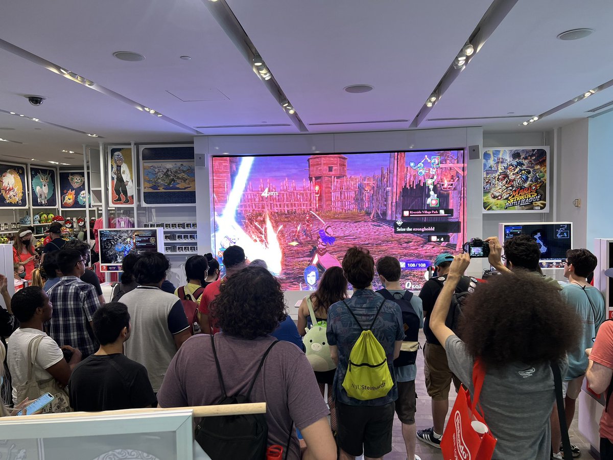 NintendoStoreUS's tweet image. A big thank you to all the fans who attended our #FireEmblem Warriors: Three Hopes meetup at #NintendoNYC!