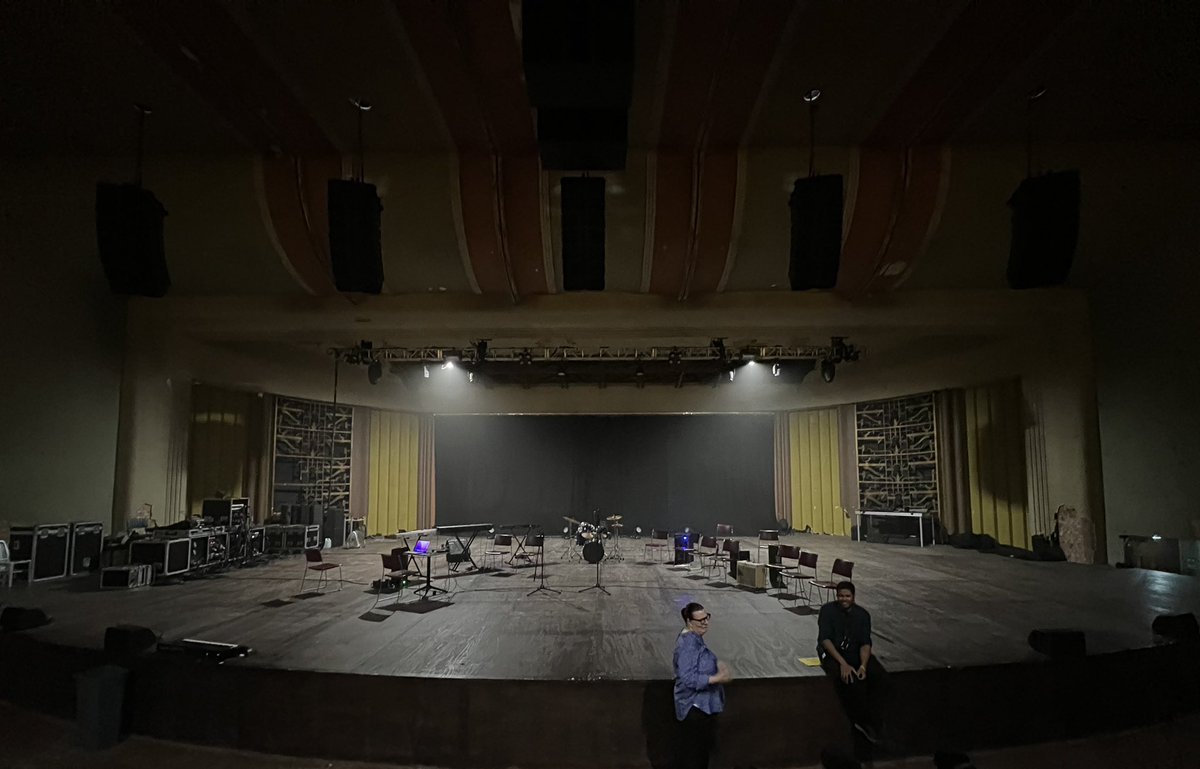 ChallonerMusic tweet media