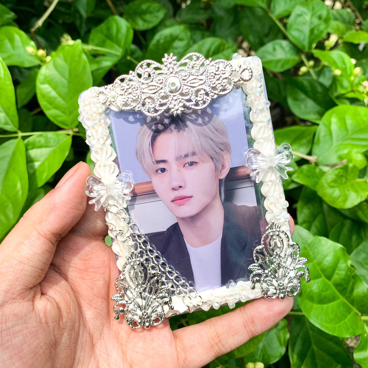 Toploader_Yeona's tweet photo. Pretty so much ng mga toploaders lalo na kung may mga gwapong model 😩

🤍Gold Galore - 140
🤍Silver Lux     - 140 
🤍White Blast - 140 
   ⤷ mine name / dm to claim
   ⤷ mop: COD or GCASH
   ⤷ mod: SCO
Shopee Link on my BIO to order🫶🏻 https://t.co/aQvfCTJigx