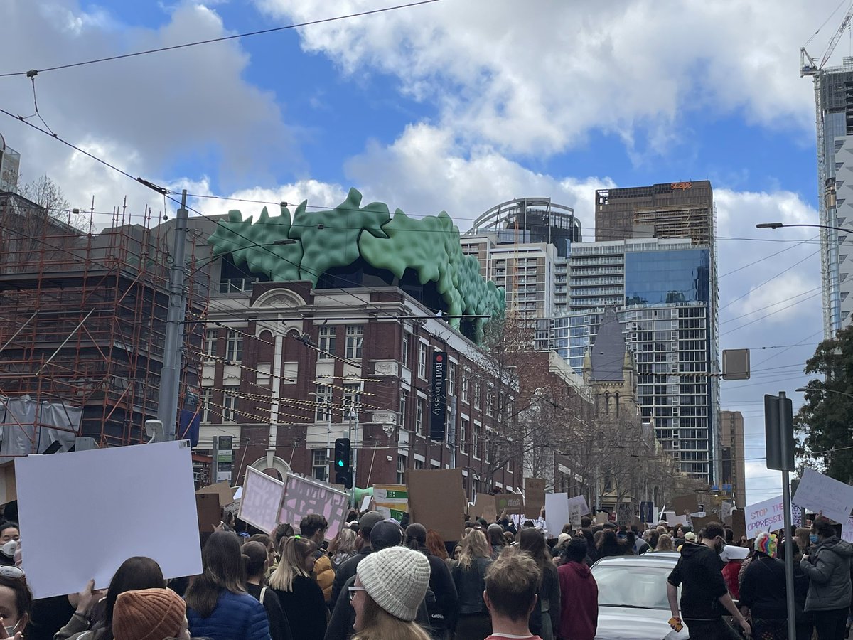 JadieHunter's tweet photo. According to reports from the Vic Socialists, 15,000 turned out for the #RowVsWade #Melbourne #abortion #protests Incredible to see so many support in defending abortion rights here in Melbourne #naram https://t.co/wKOnbnTIE1