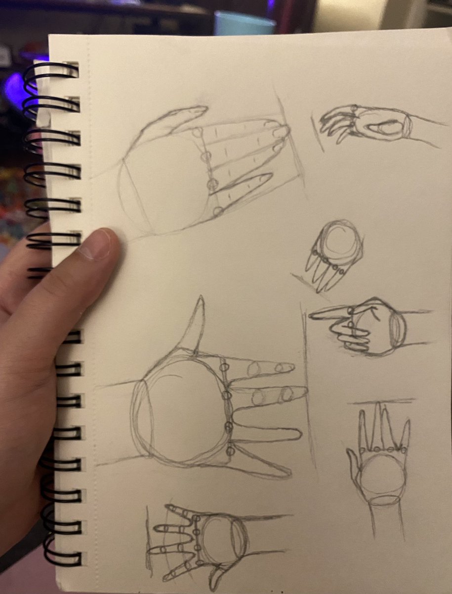 karascarb's tweet photo. @DotaAdam Hello pls consider me I draw hands pretty good https://t.co/05szerOxGv