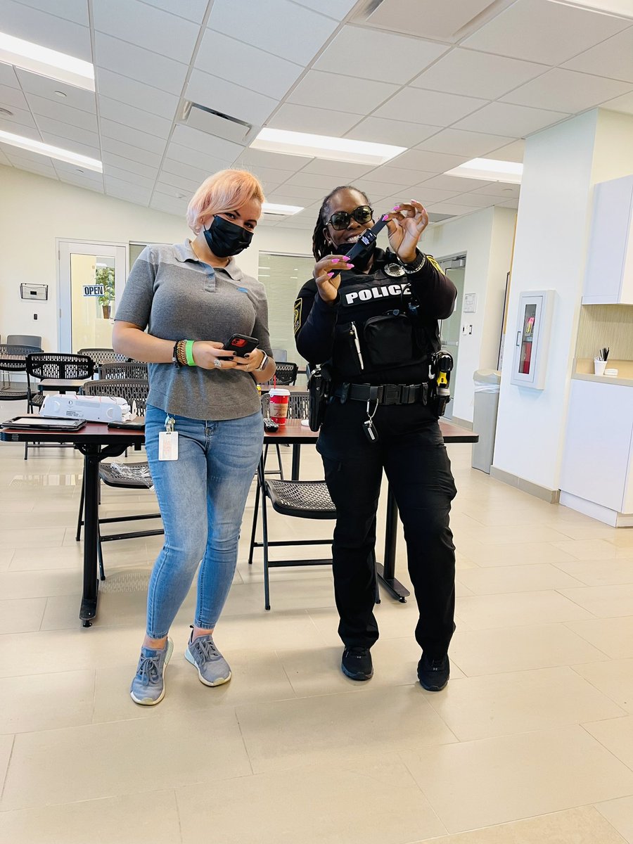 🚨 🚨 🚨PROMOTION ALERT🚨 🚨 🚨

Congratulations to our #FirstNet Queen <a href="/marianoa1308/">Maria Noa</a> on her promotion to ASM in our very own Fountains Of Miramar Store. Thrilled to see what you’re capable off and what the future holds. #OneFLA #lifeatatt <a href="/mrsuarez13/">mrHsuarez</a> <a href="/eniggemann/">Enrique Niggemann</a>