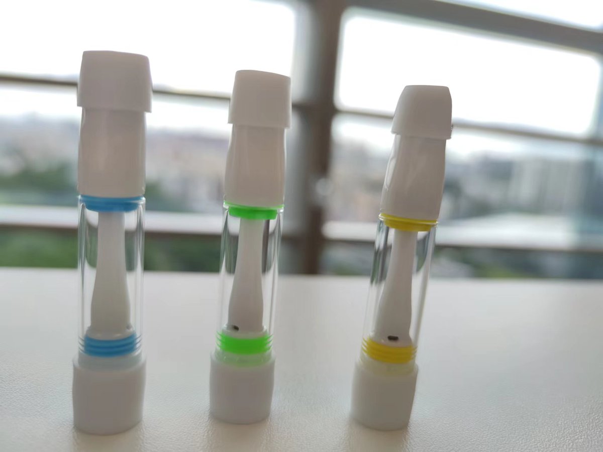 EcapJulie's tweet photo. #ecap #cartridges #cart #color #yellow #green #blue #oil #liveresin #rosin #cbd #thc #hemp #cannabis #710 https://t.co/GOItfC5oY5