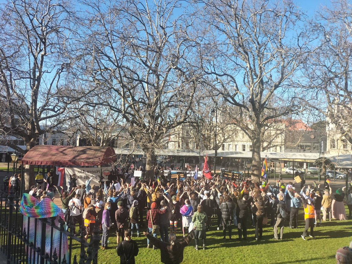 Today Dunedin rallied against disinformation and extreme right hate group Freedom & Rights Coalition and it’s Destiny Church pastor leader. It was a phenomenal success. We understood the assignment, and outnumbered F&R 45-400 (at peak).