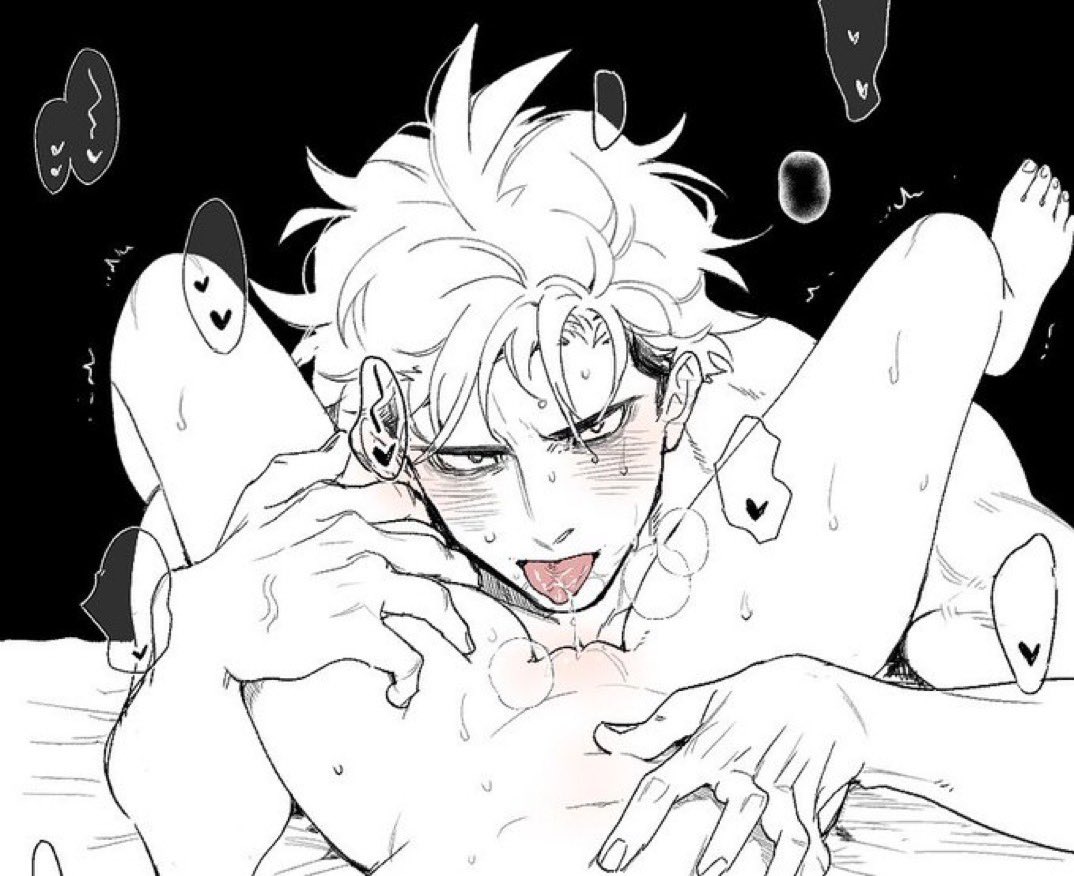 Hwajin_Na_'s tweet photo. Looking up at the reader whilst eating them out. https://t.co/53gvN0k92t