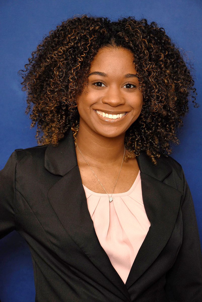 VictoriaLJ_'s tweet image. Hi Twitter! My name is Victoria, an MS4 at #KUMed applying #Pediatrics this cycle! I am passionate about preventative medicine and advocating for our youth. Excited to connect with you all. #Match2023