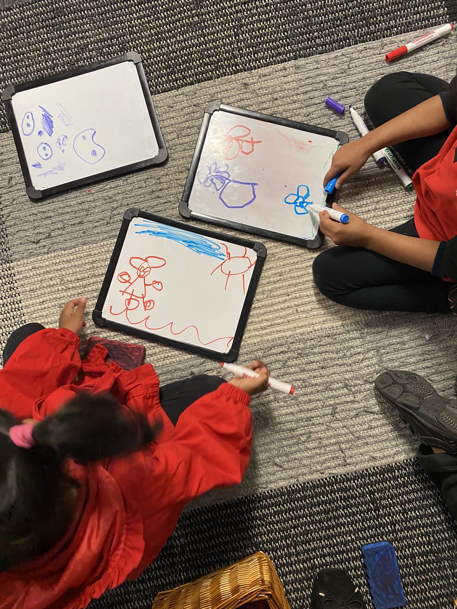 My favourite duty of the week…. Preschool is lots of fun. <a href="/MarilynFriedri1/">Marilyn Friedrich</a> <a href="/Jyotsnag28Garg/">jyotsna garg</a> <a href="/MrsLockhartC/">Christine Lockhart</a>